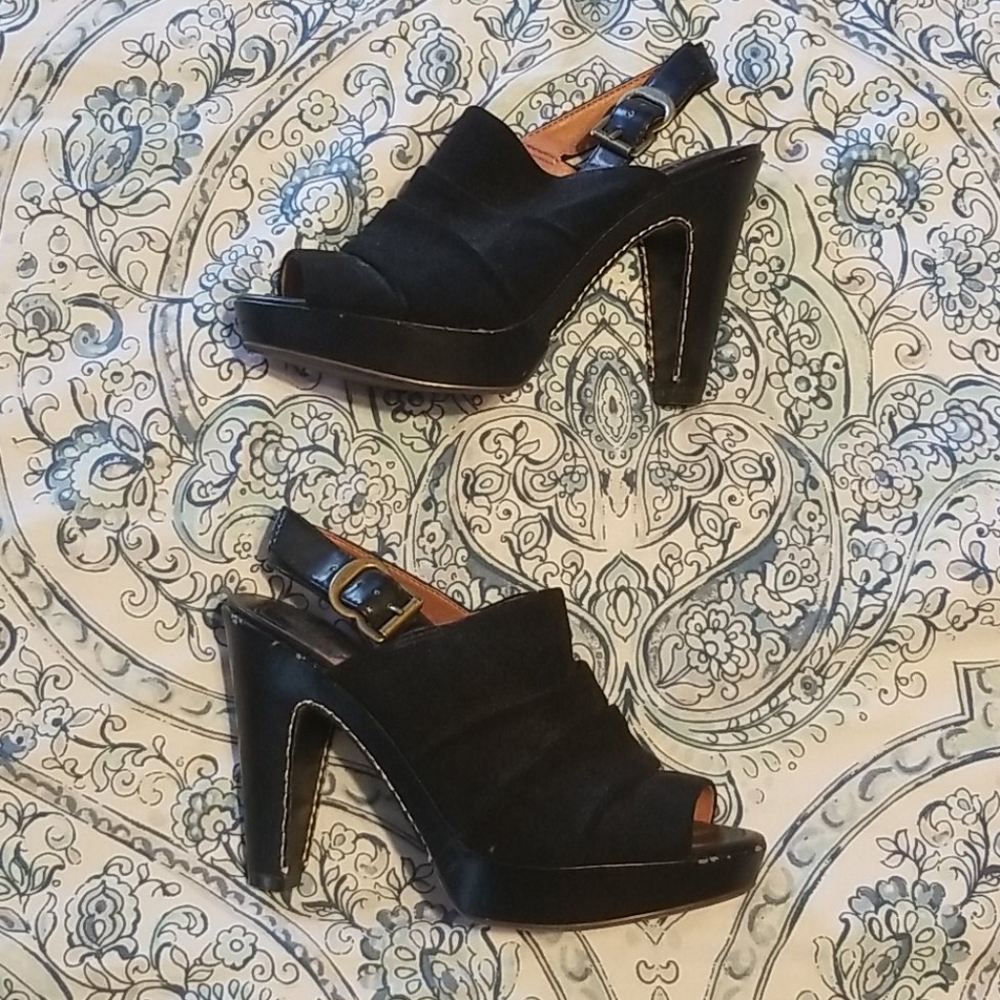Lucky Brand Priya Slingback Pumps - Picture 2 of 12